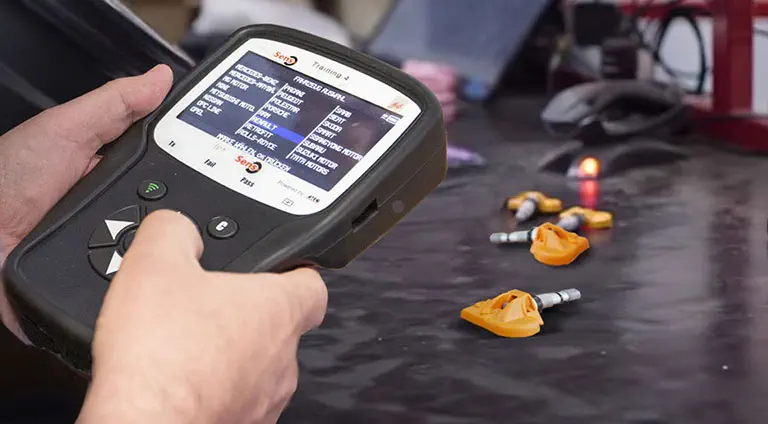 RDKS bei Felgenoutlet - Sensoren Montiert und Programmiert